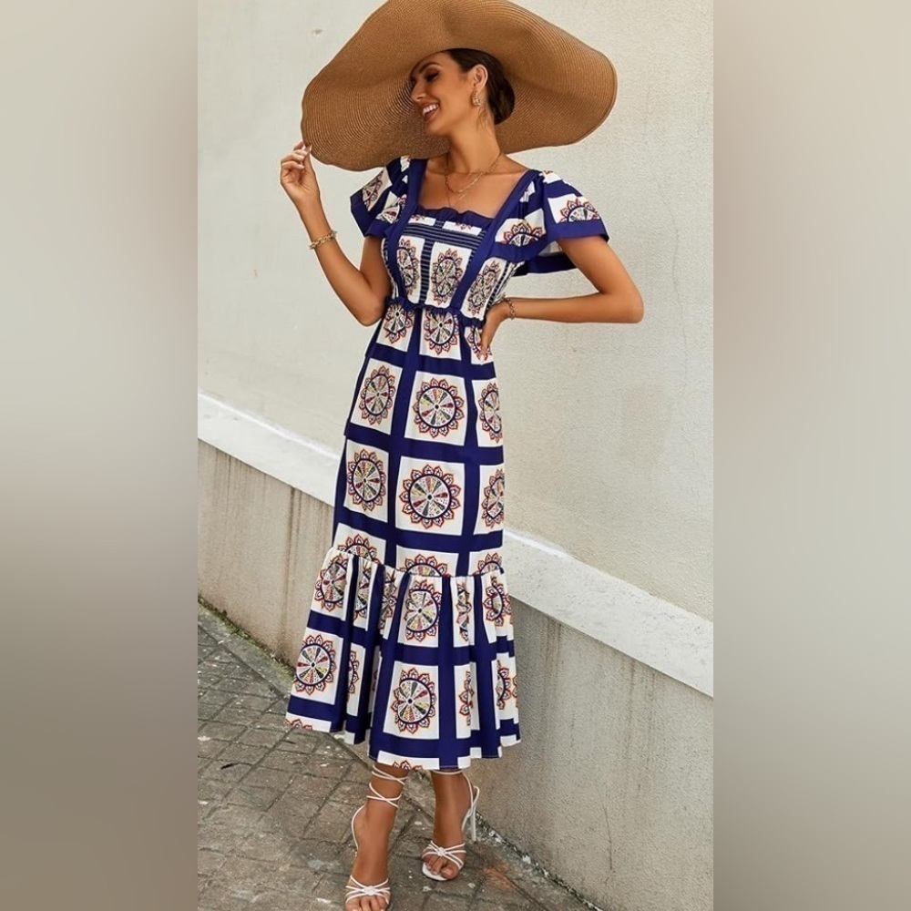 Harringtons Sundayup tile print, open back dress